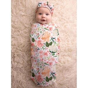 Itzy Ritzy Floral Baby Swaddle and Hat Set - Pink and Green